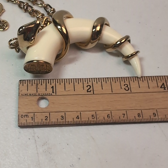 Tory Burch Horn and Serpent Pendant Necklace 29" Long Gold Tone & Cream - Picture 10 of 12